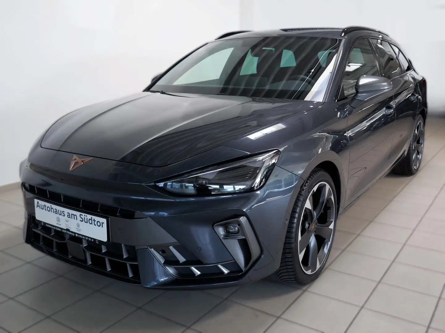 CUPRA Leon SP 1.5 eTSI | LED RFK ACC Navi Grau - 2