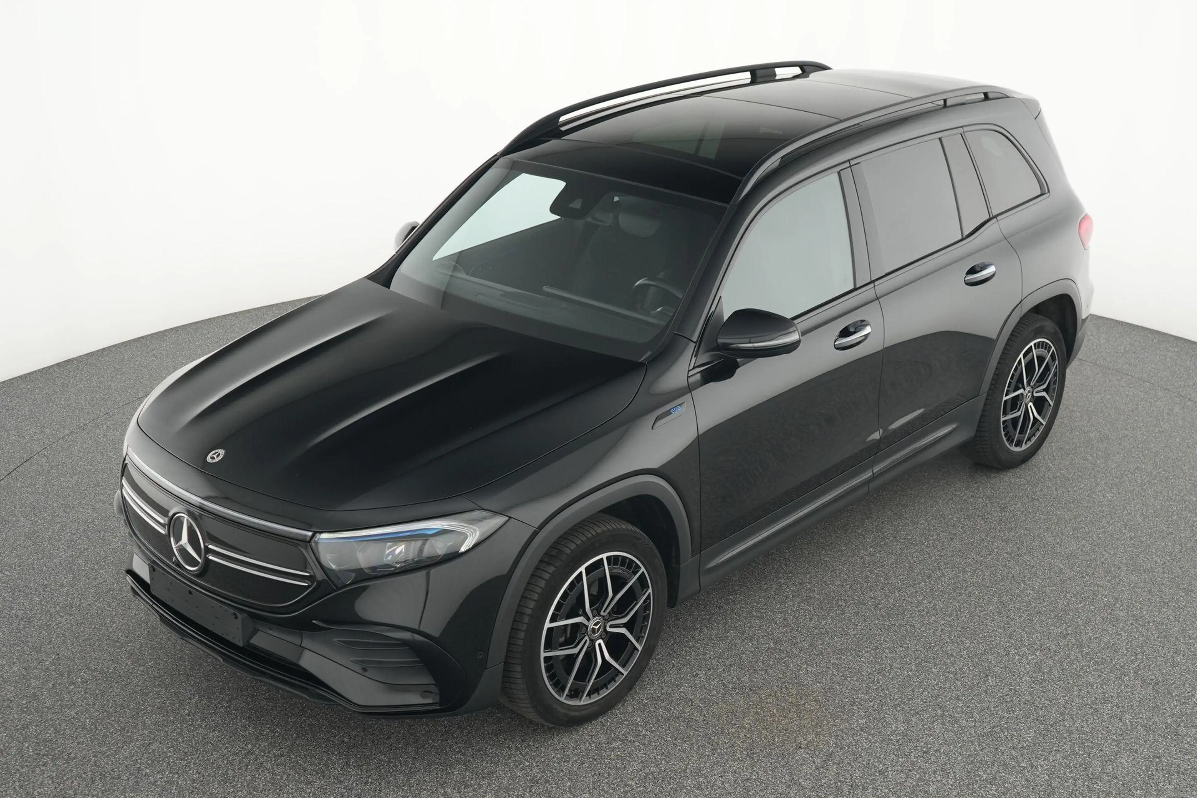 Mercedes-Benz EQB 250 250+ AMG Line 71 kWh — photo 11