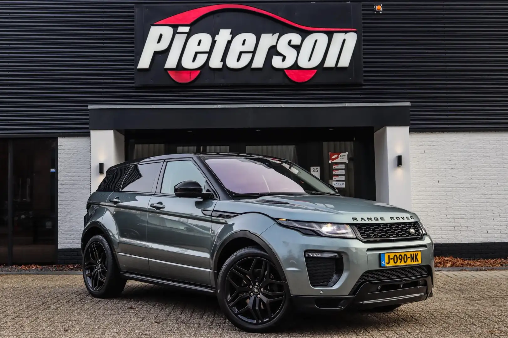 Land Rover Range Rover Evoque 2.0 TD4 HSE Dynamic FACELIFT Grijs - 1