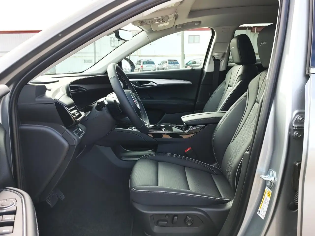 Buick Envision photo Buick Envision