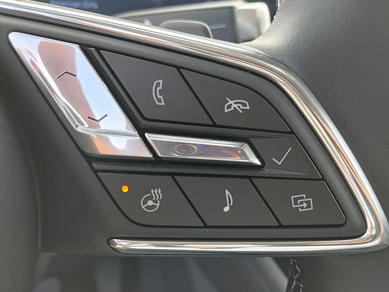 Buick Envision photo Buick Envision