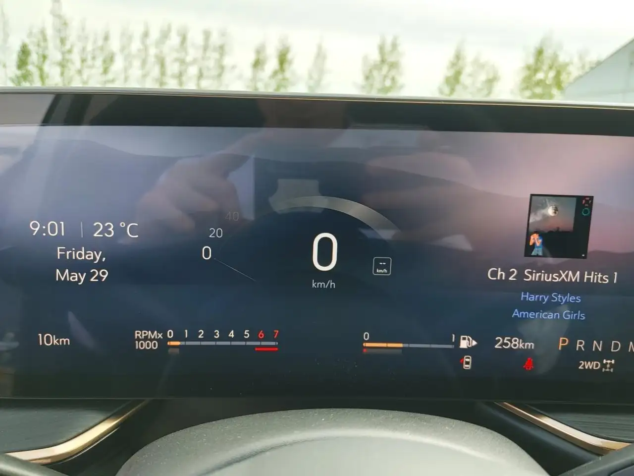 Buick Envision photo Buick Envision