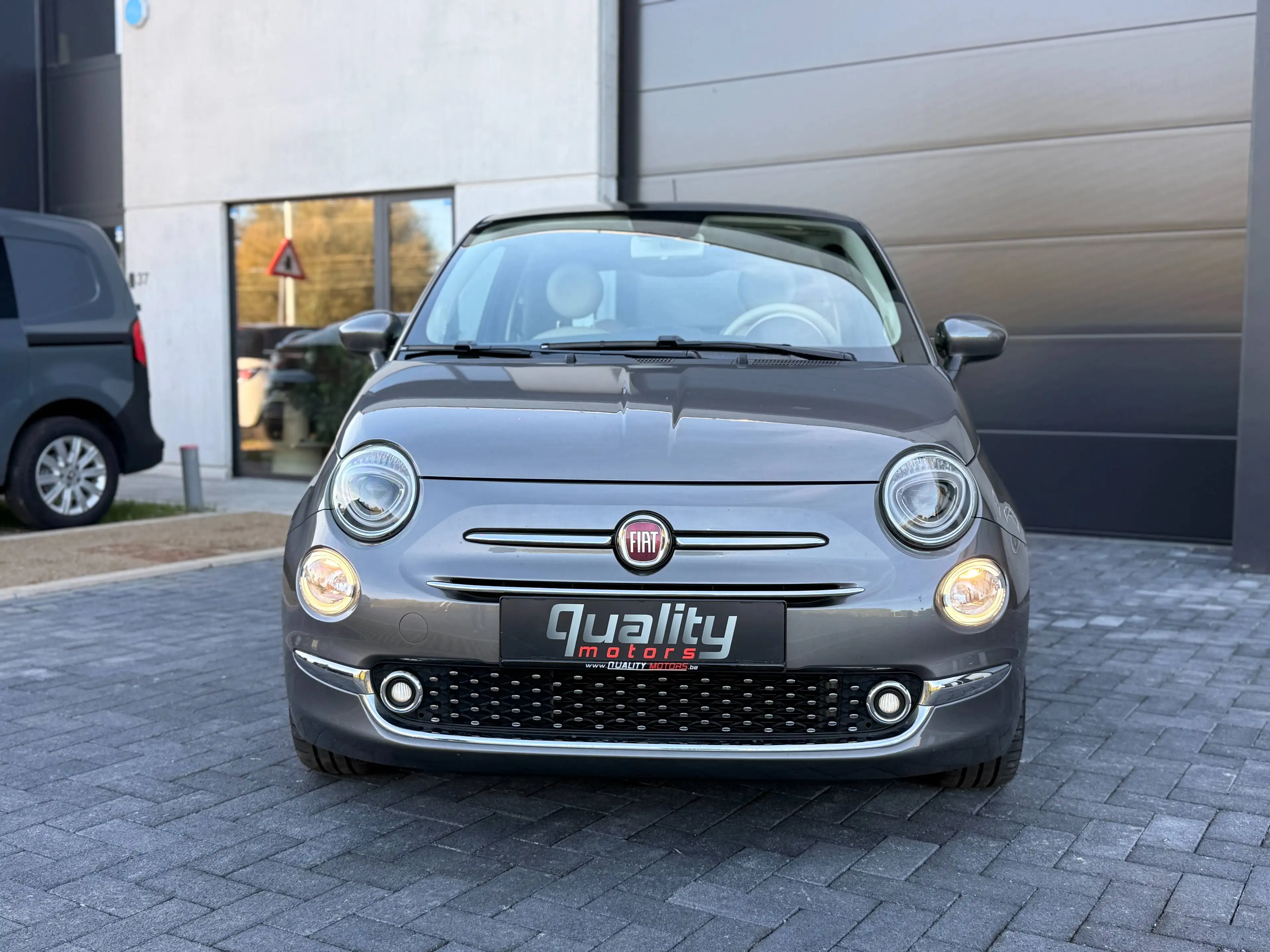 Fiat 500 500 1.2i Lounge // AUTOMAAT // EURO6b // PANO // CRUISE CONTRIOLE // NAVIGATIE // — photo 3