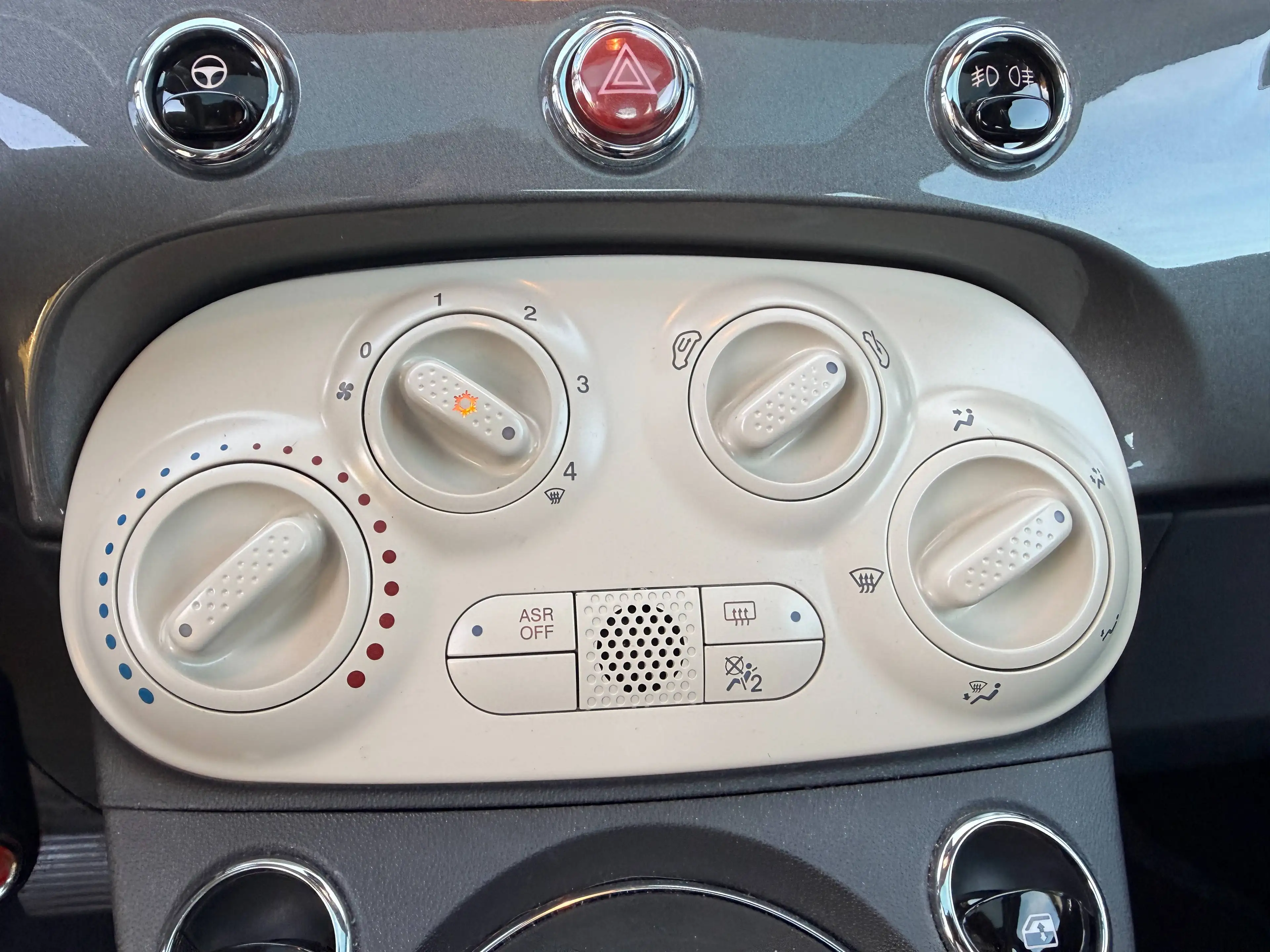 Fiat 500 500 1.2i Lounge // AUTOMAAT // EURO6b // PANO // CRUISE CONTRIOLE // NAVIGATIE // — photo 12