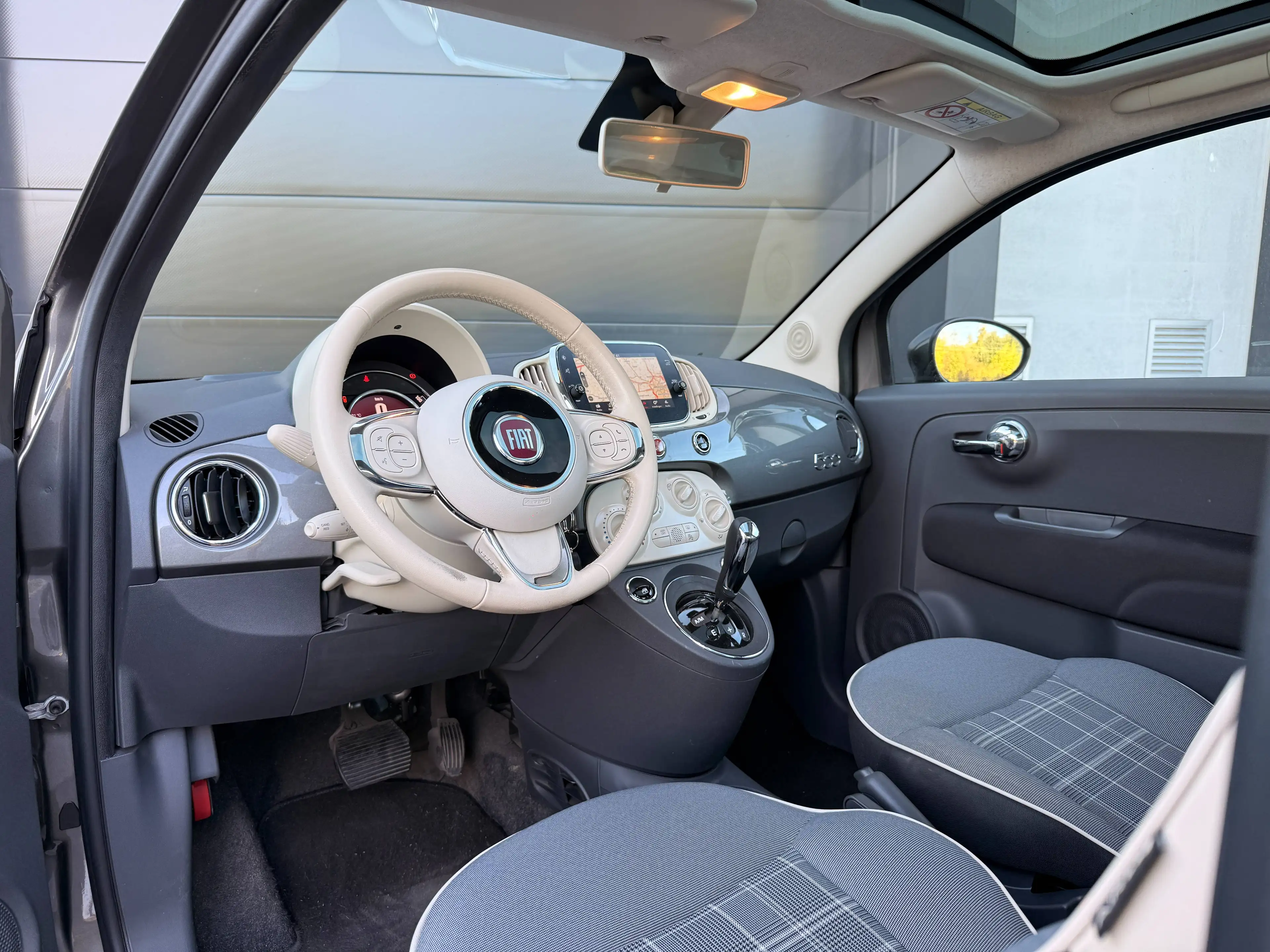 Fiat 500 500 1.2i Lounge // AUTOMAAT // EURO6b // PANO // CRUISE CONTRIOLE // NAVIGATIE // — photo 8