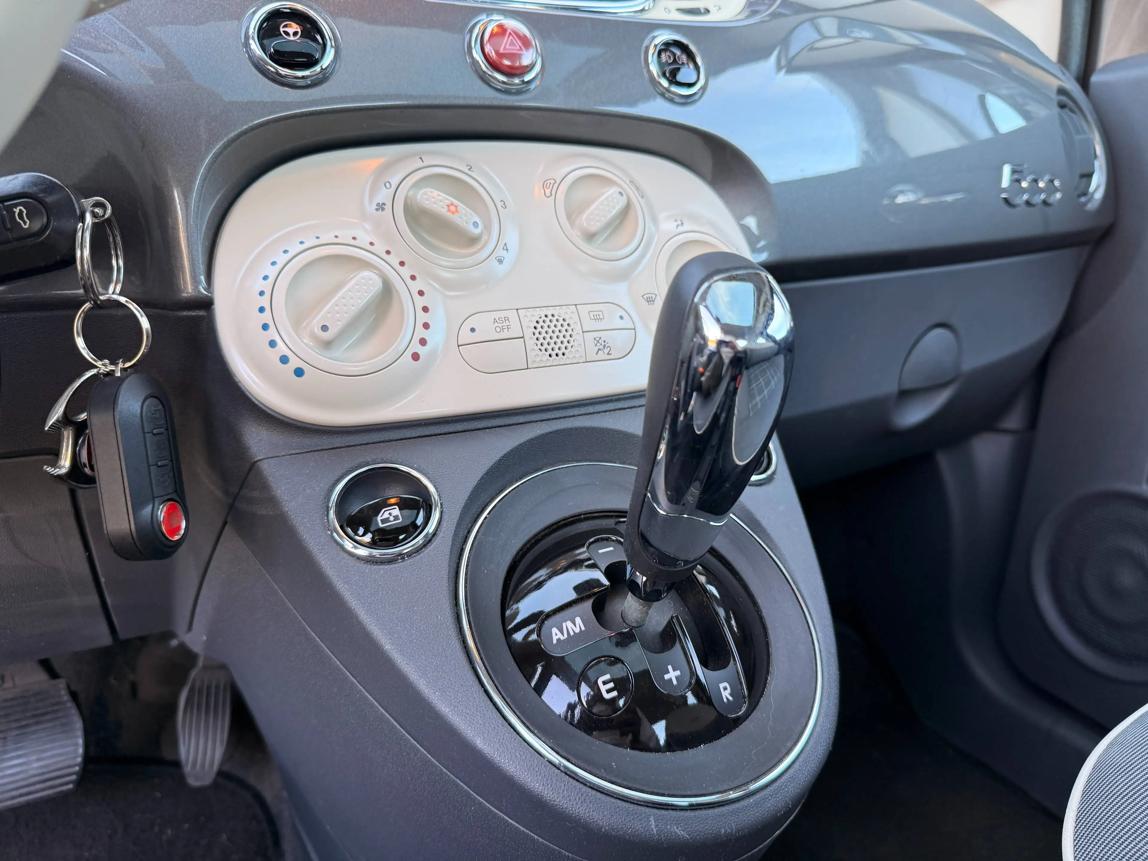 Fiat 500 500 1.2i Lounge // AUTOMAAT // EURO6b // PANO // CRUISE CONTRIOLE // NAVIGATIE // — photo 11