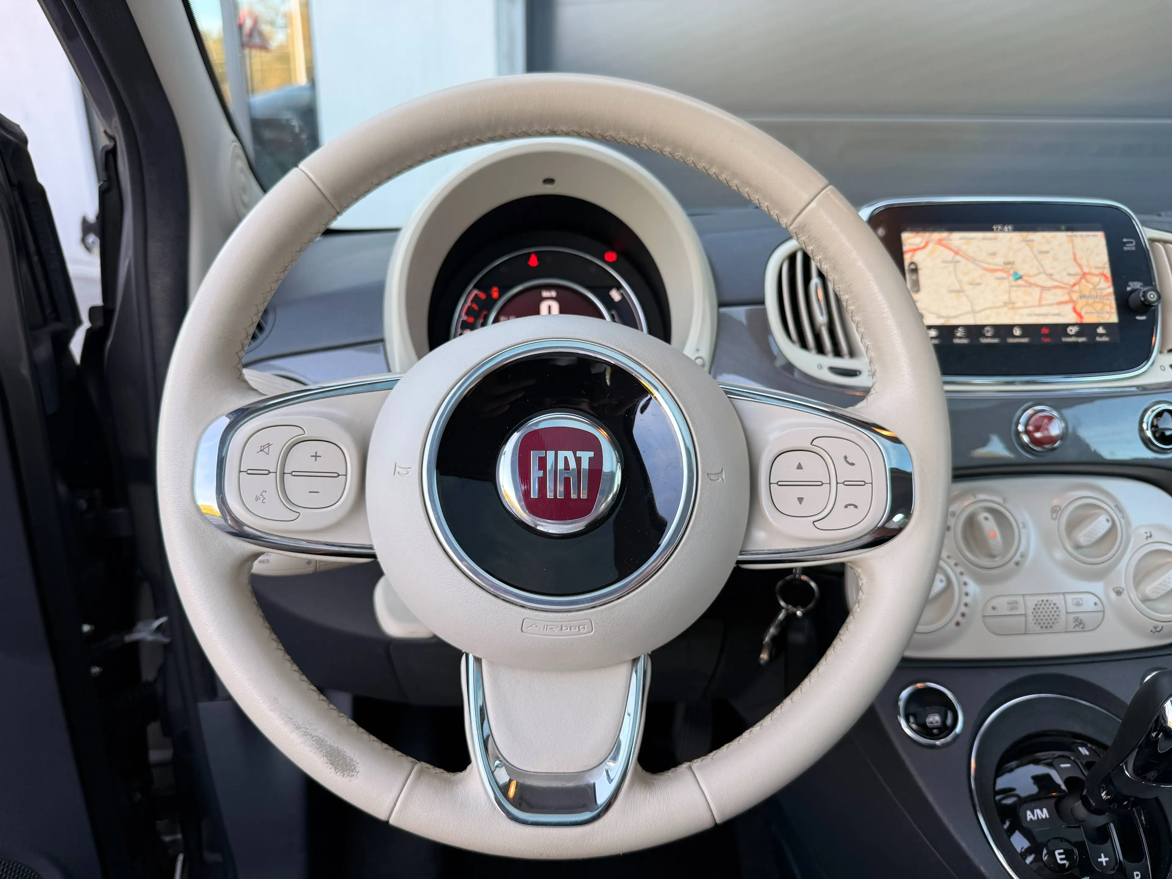 Fiat 500 500 1.2i Lounge // AUTOMAAT // EURO6b // PANO // CRUISE CONTRIOLE // NAVIGATIE // — photo 9