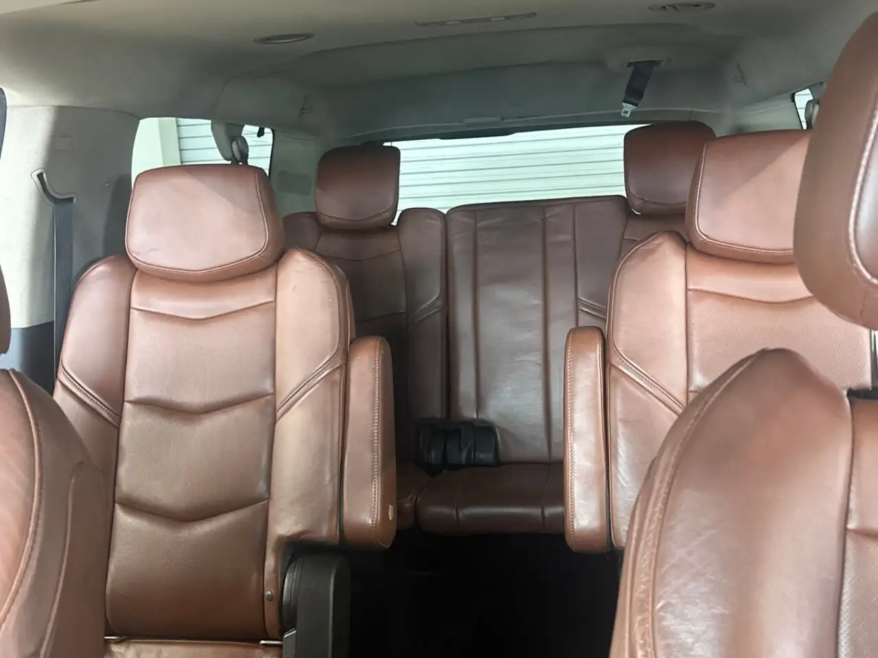 Cadillac Escalade снимка Cadillac Escalade