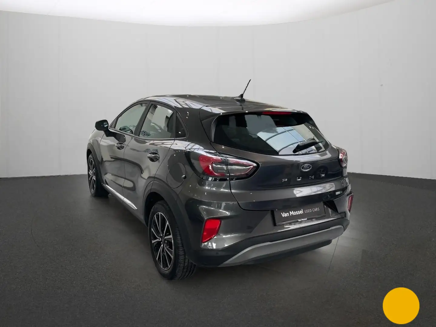 Ford Puma Titanium - Automaat - GPS - Carplay Gris - 2