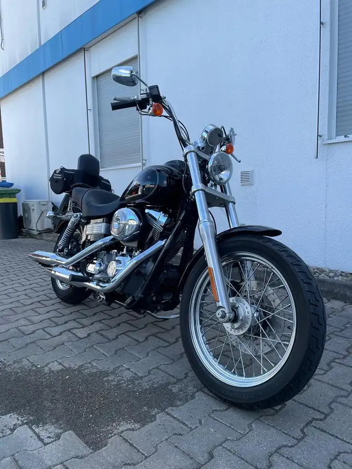 Harley-Davidson Dyna Super Glide