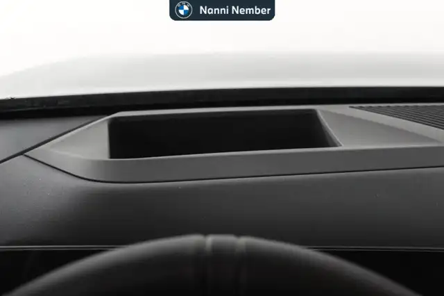 BMW X3 view 10