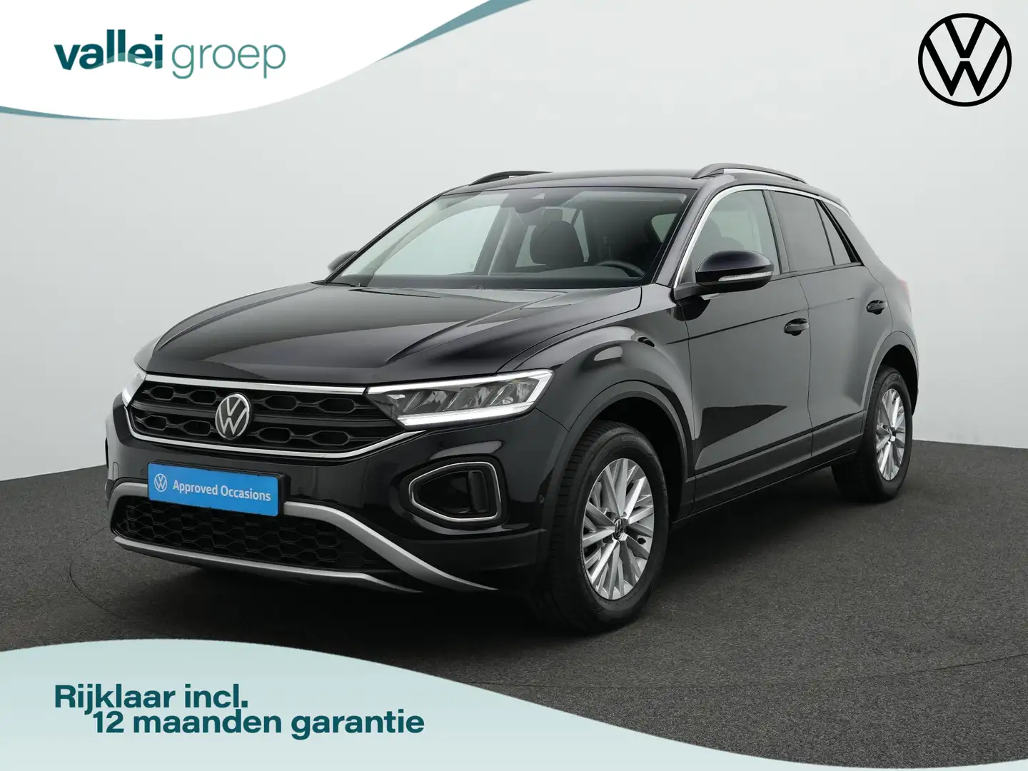 Volkswagen T-Roc 1.5 TSI 150 pk DSG Life | Trekhaak | Stoelverwarmi Zwart - 1