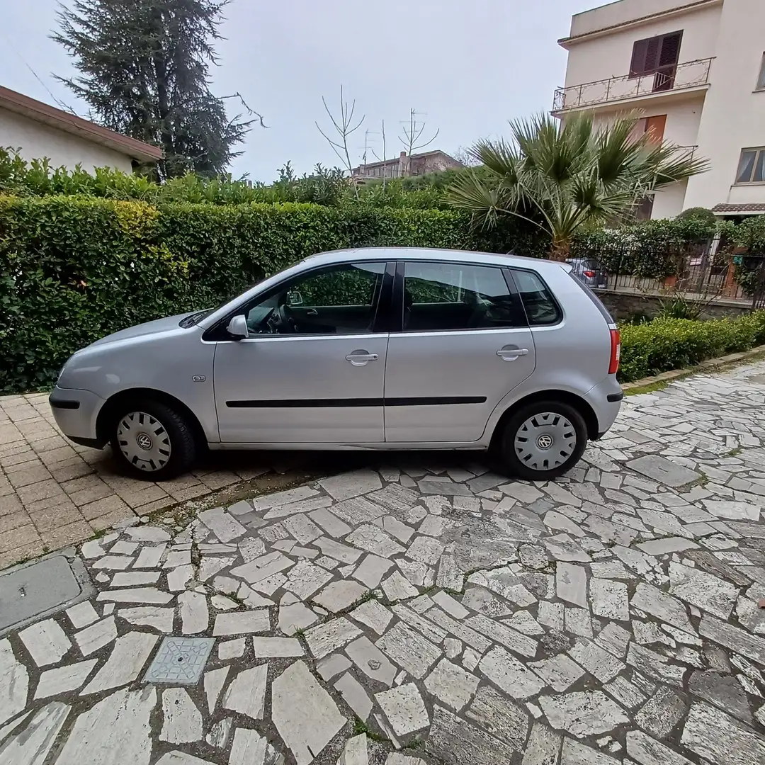 Volkswagen Polo 5p 1.4 tdi Trendline - 1