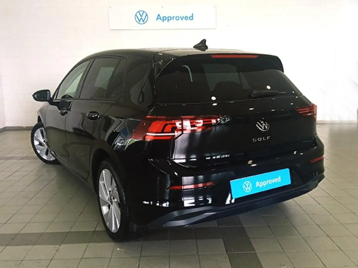Volkswagen Golf 2.0TDI Más 85kW Negro - 2