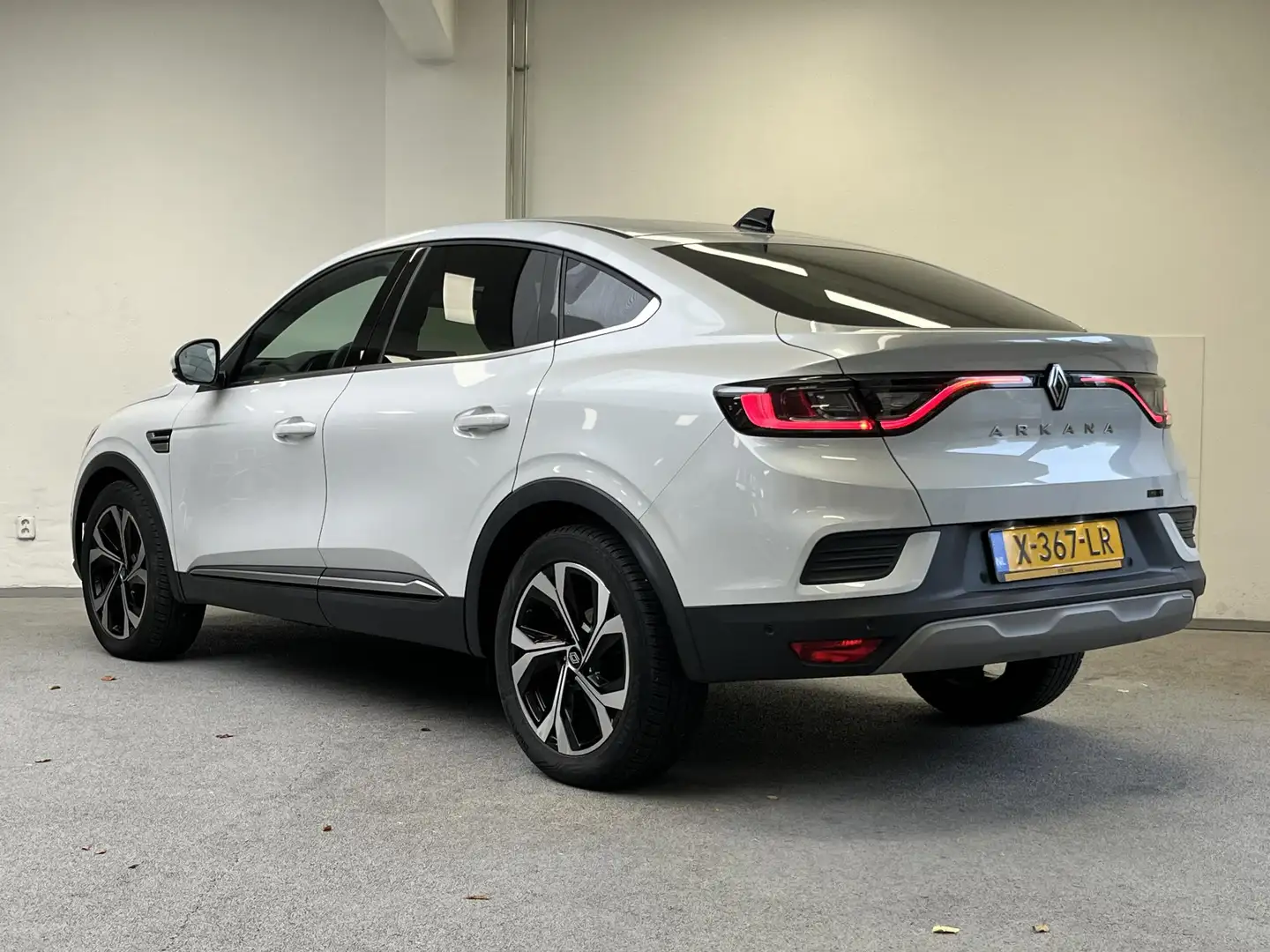 Renault Arkana 1.6 E-Tech full hybrid 145 techno | CARPLAY | 360º Wit - 2