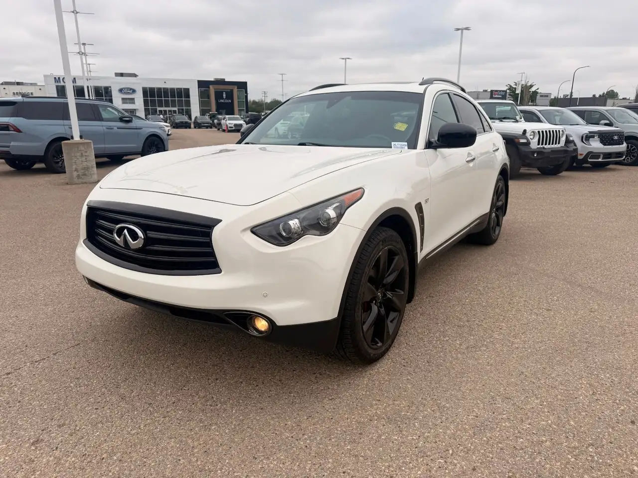2016 Infiniti QX70