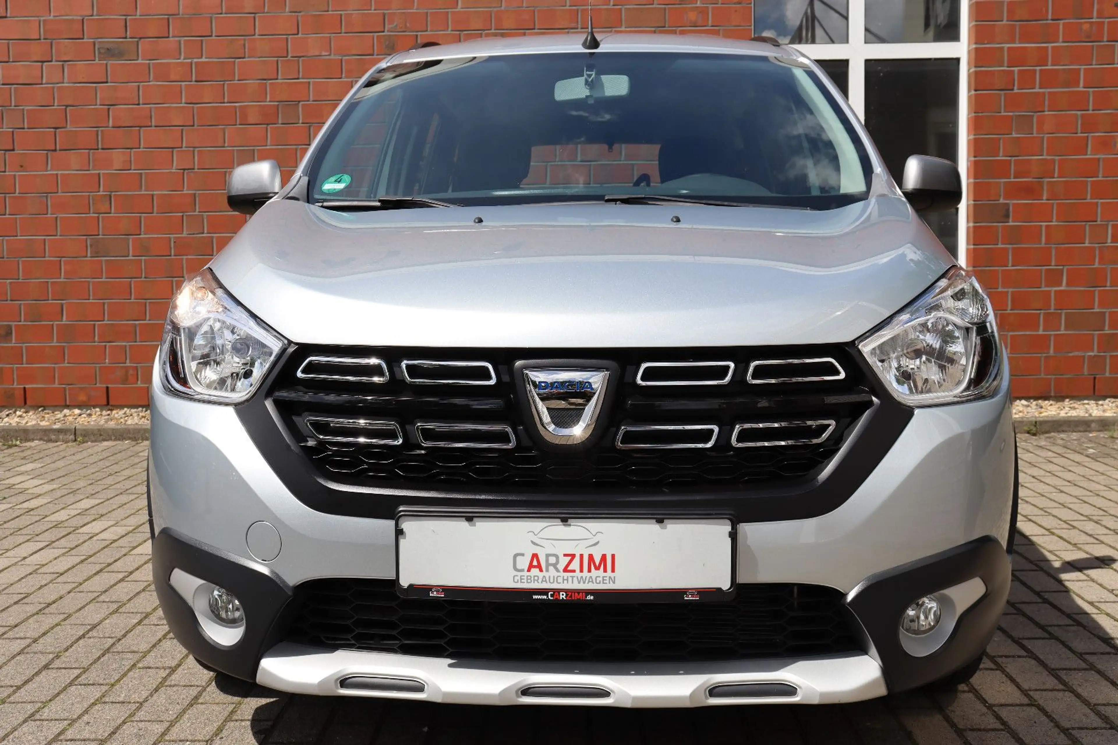 Dacia Lodgy 1.5 dCi Stepway Plus Navi Kamera 1.Hand — photo 3