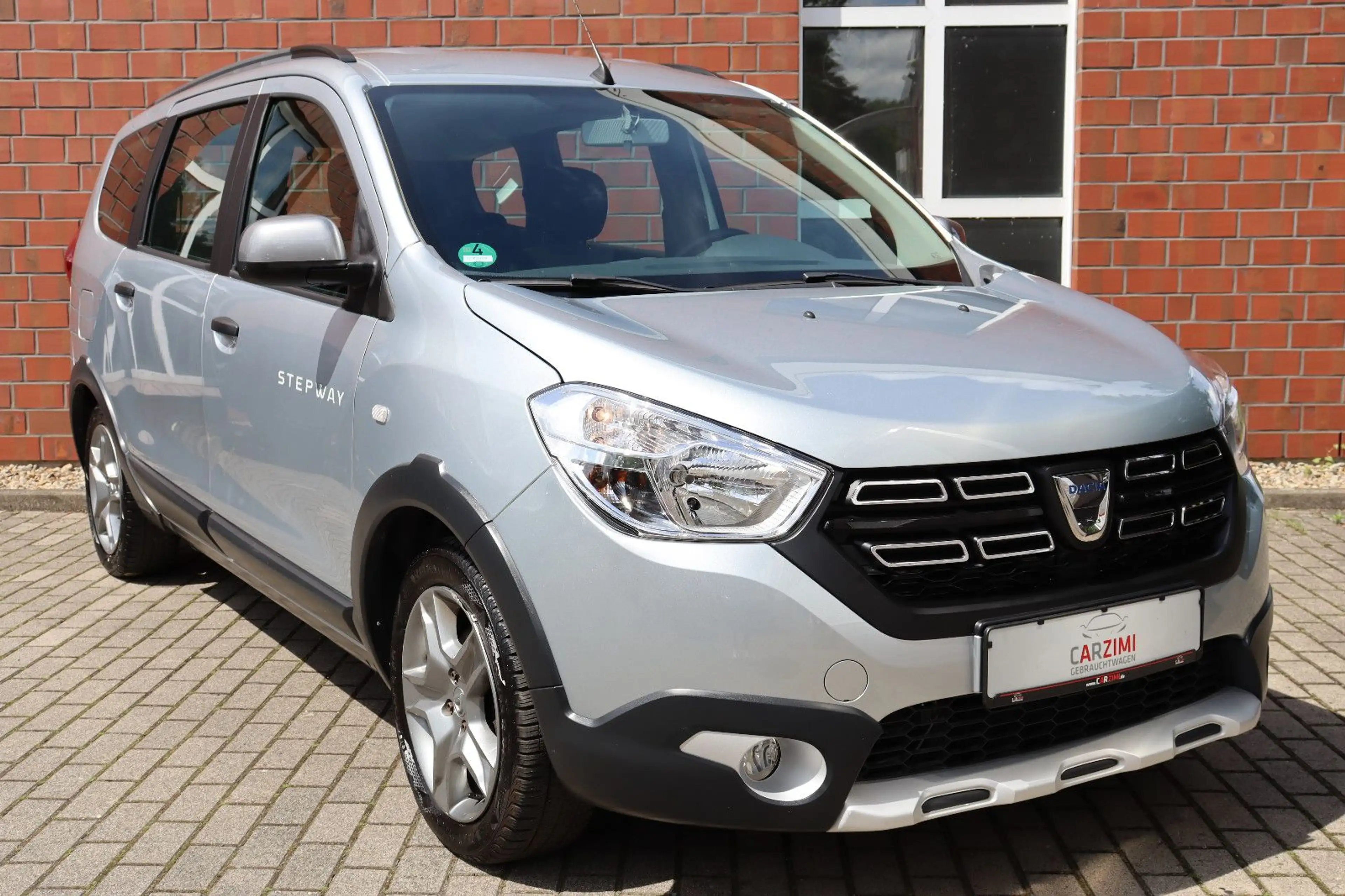 Dacia Lodgy 1.5 dCi Stepway Plus Navi Kamera 1.Hand — photo 4