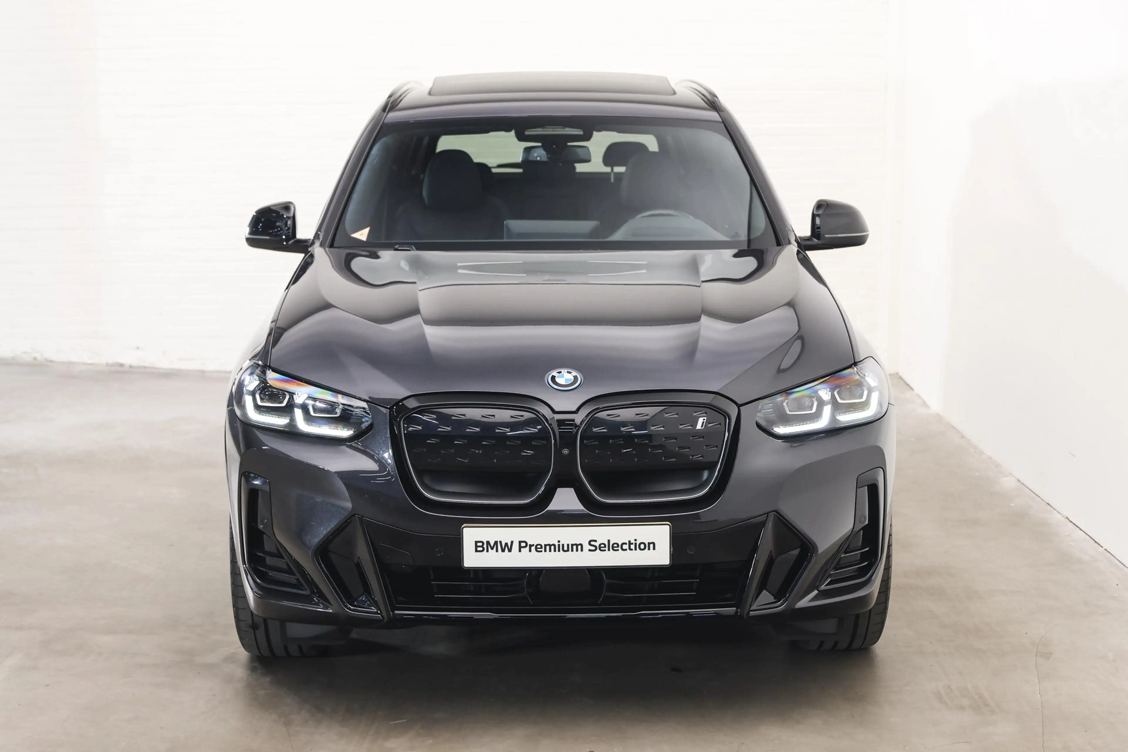 BMW iX3 High Executive / Trekhaak / Sportstoelen / Head-Up — photo 7