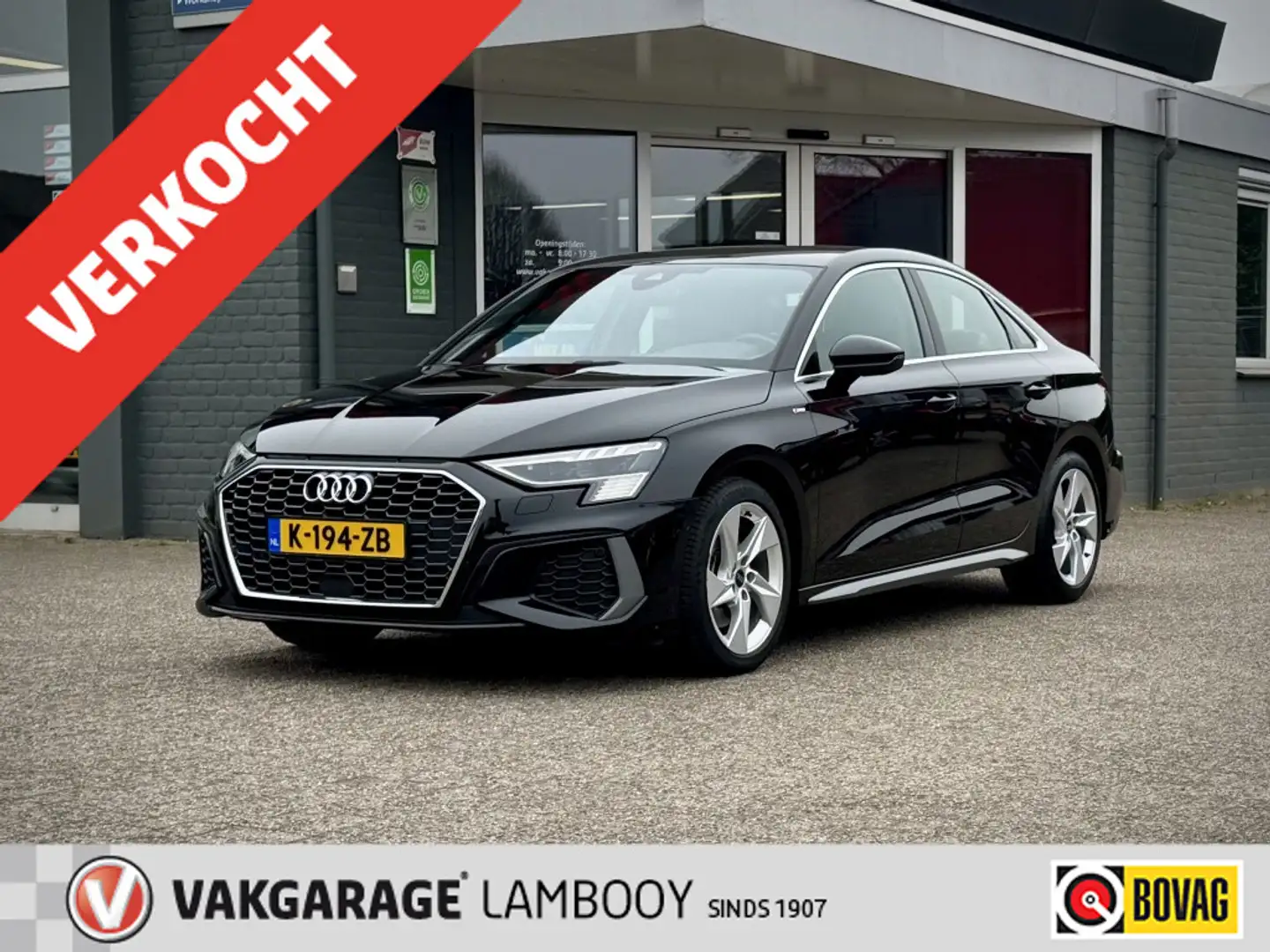 Audi A3 Limousine 35 TFSI 150PK S-Line Edition Automaat Ca Negro - 1