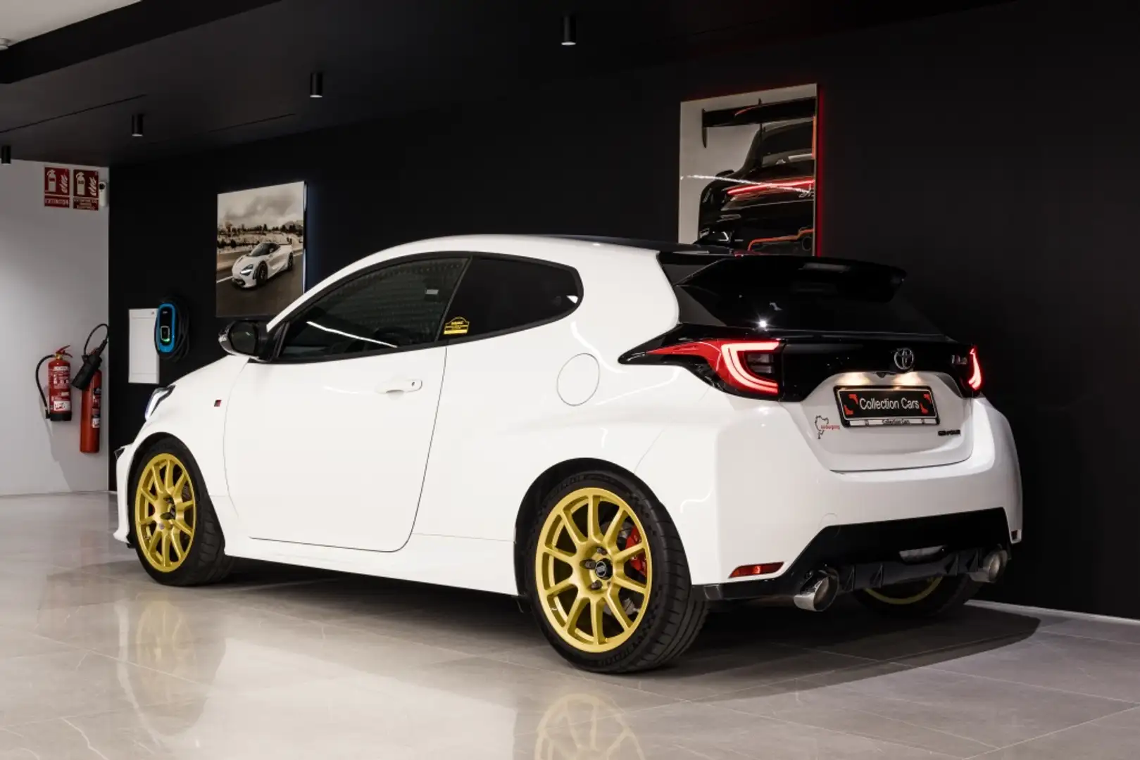 Toyota Yaris GR RZ Circuit Pack Blanco - 2