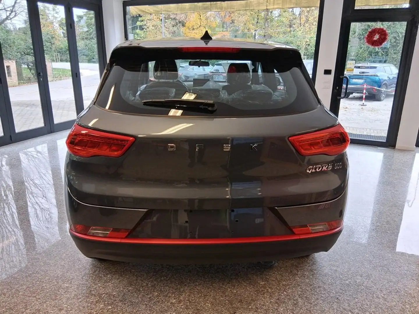 DFSK Glory 500 1.5 Standard Grau - 2