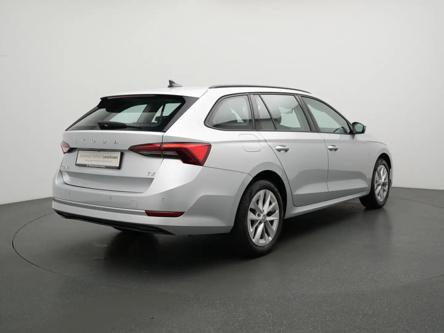 Skoda Octavia VIRT CARPLAY PDC LED KLIMA Noir - 2