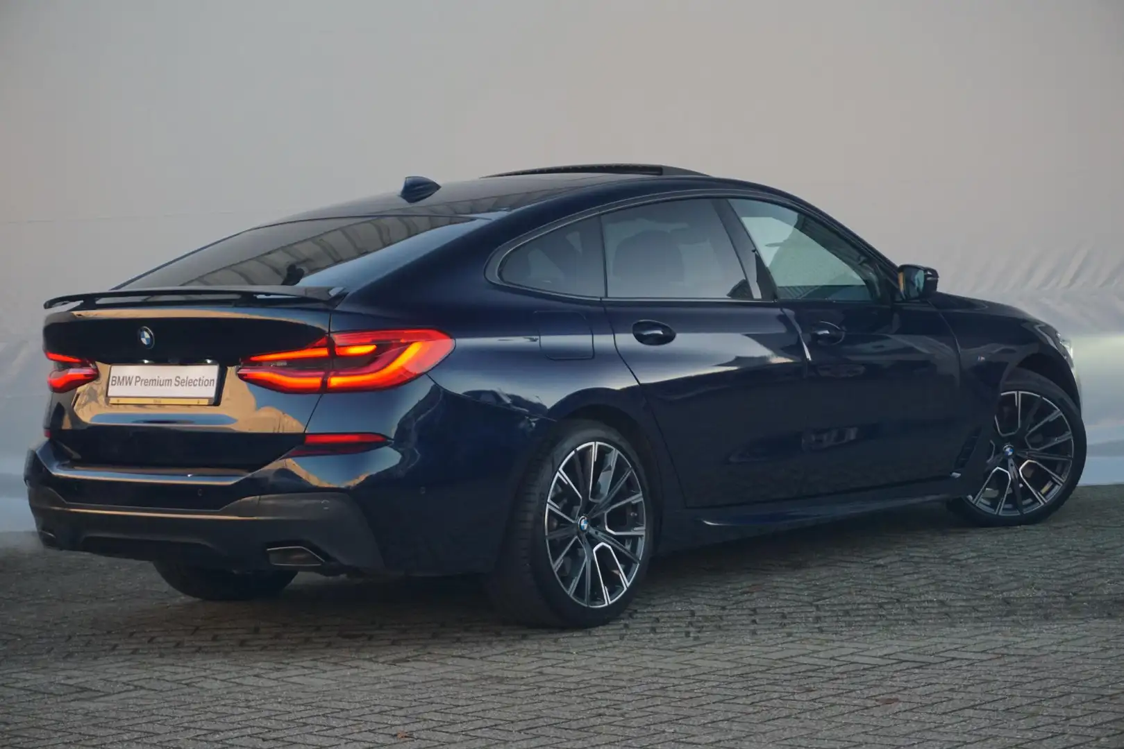 BMW 640 6 Serie Gran Turismo 640i | M Sport / Bowers & Wil Blau - 2
