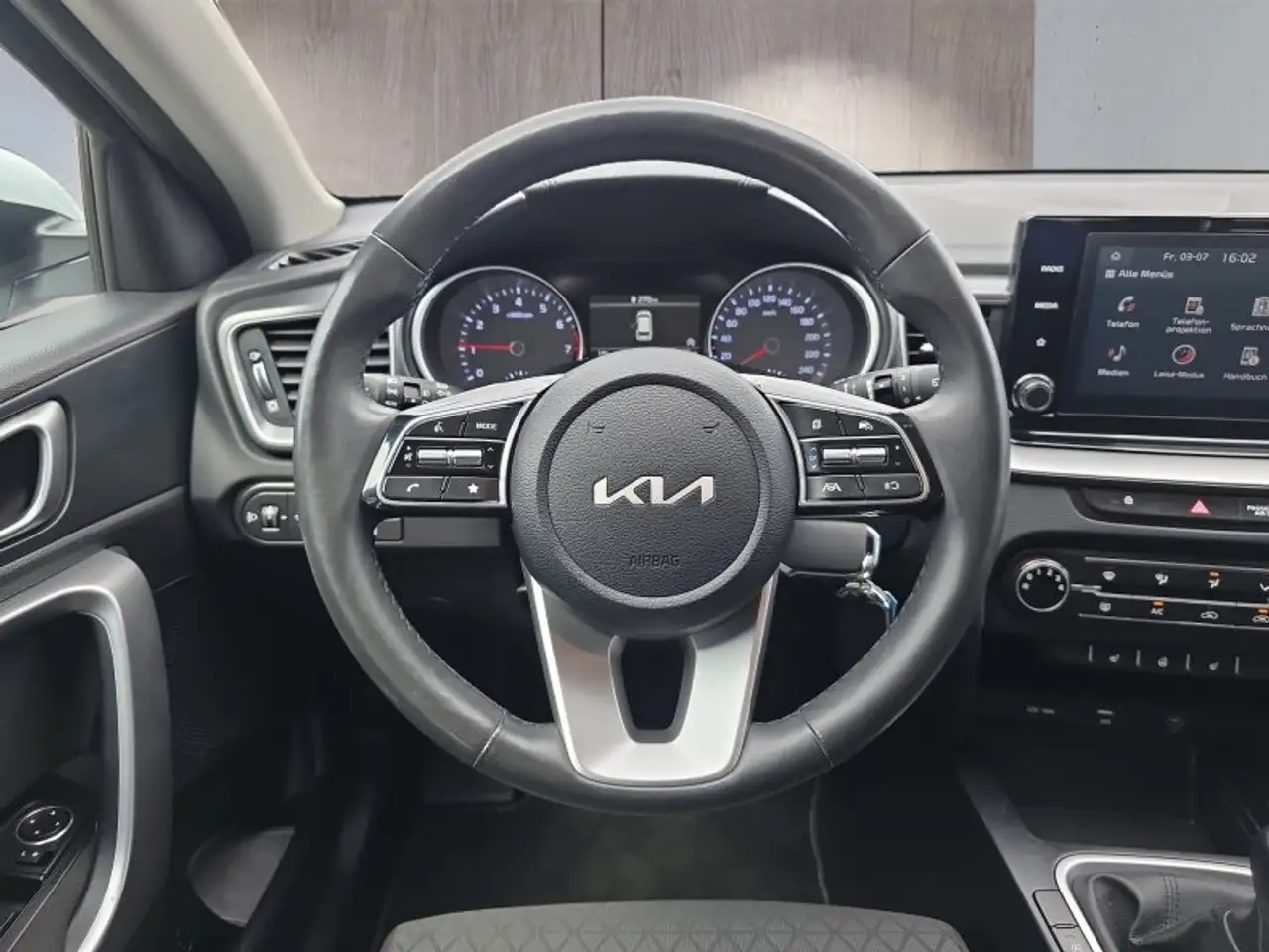 Kia Ceed Sportswagon 1.0 T-GDI 120PS Winterp/Kamera/Te, миниатюра 13