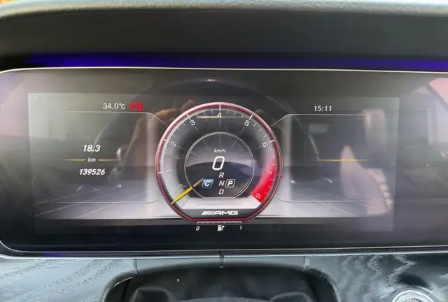 Mercedes-Benz E-Class view 15