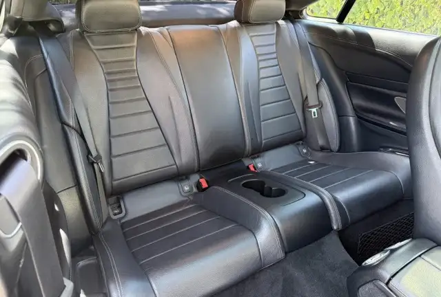 Mercedes-Benz E-Class view 11
