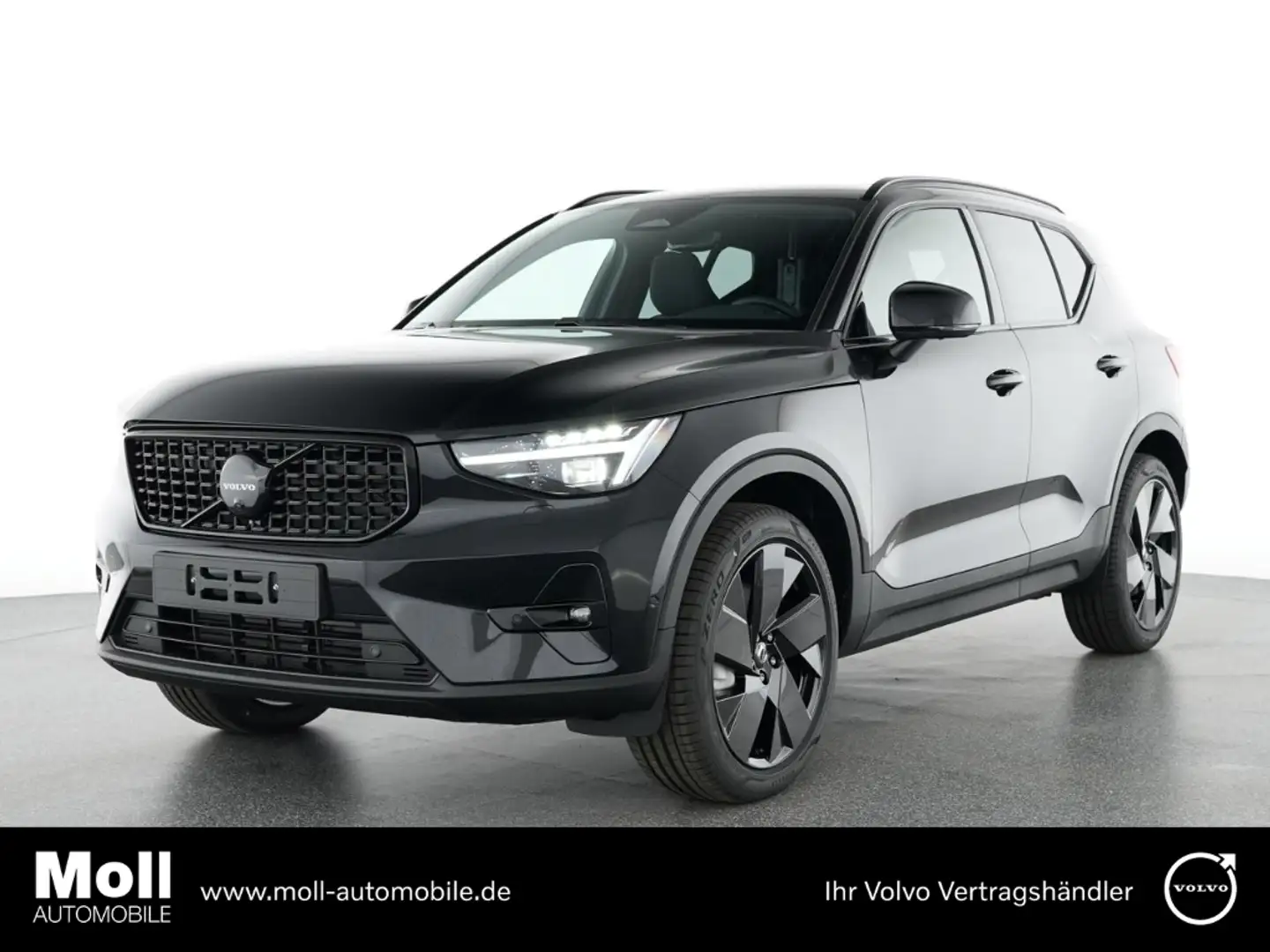 Volvo XC40 Plus Black Edition 2WD El. Panodach Digitales Cock Schwarz - 1
