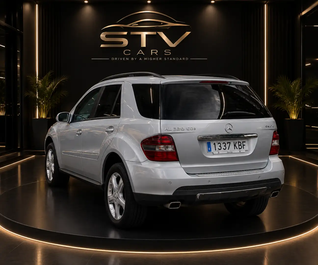 Mercedes-Benz ML 320 320CDI Aut. Gris - 2