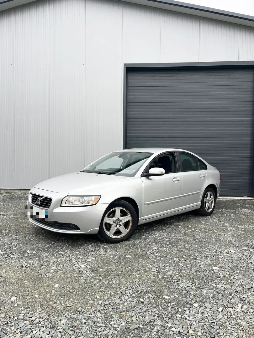 Volvo S40 1.6D - 110 Feeling - 1