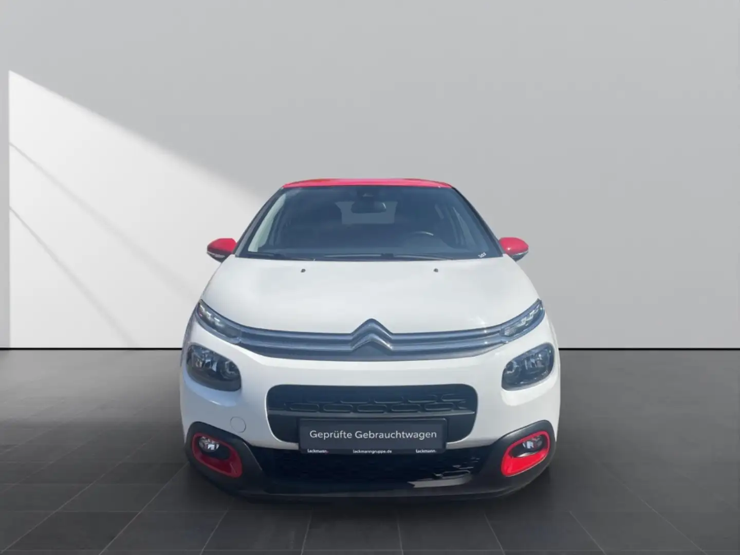 Citroen C3 1.2 Shine PureTech 110 *Navi*LED*CarPlay* Blanc - 2