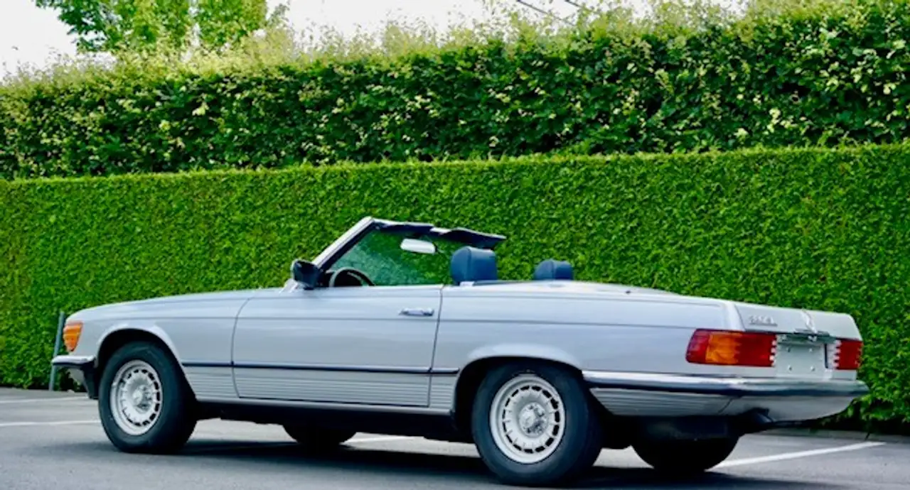 Mercedes-Benz SL 380, foto 3