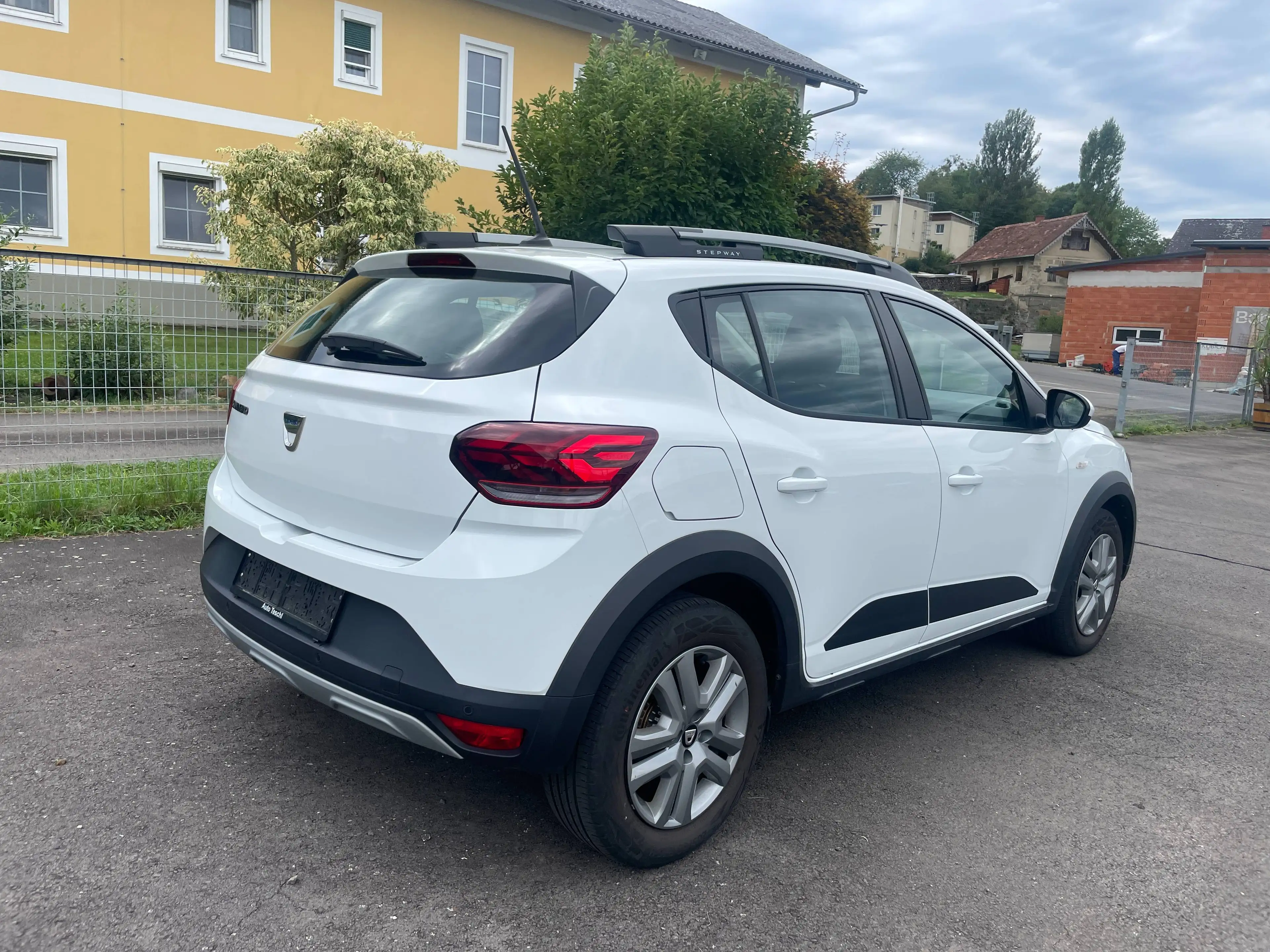 Dacia Sandero Sandero Stepway Comfort TCe 90 Stepway Comfort — photo 4