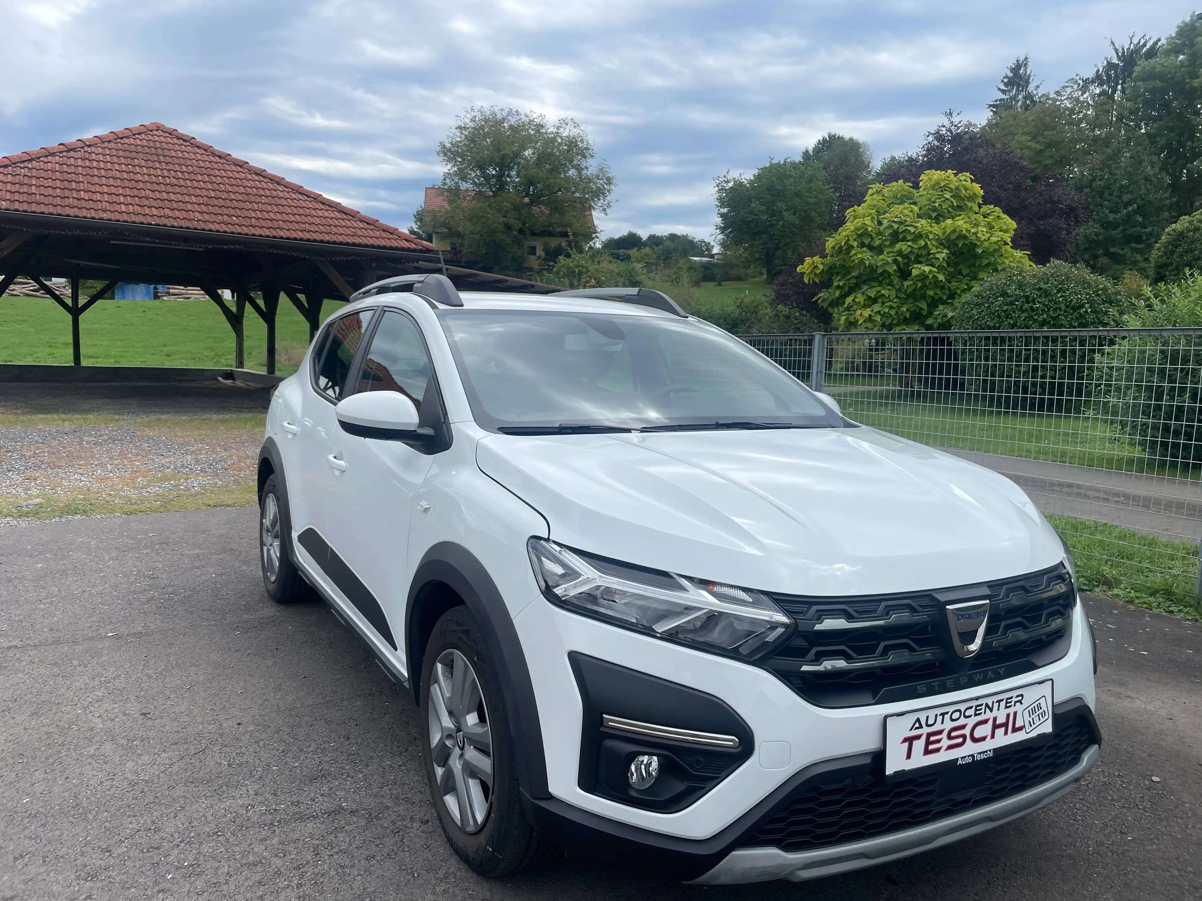 Dacia Sandero Sandero Stepway Comfort TCe 90 Stepway Comfort — photo 3