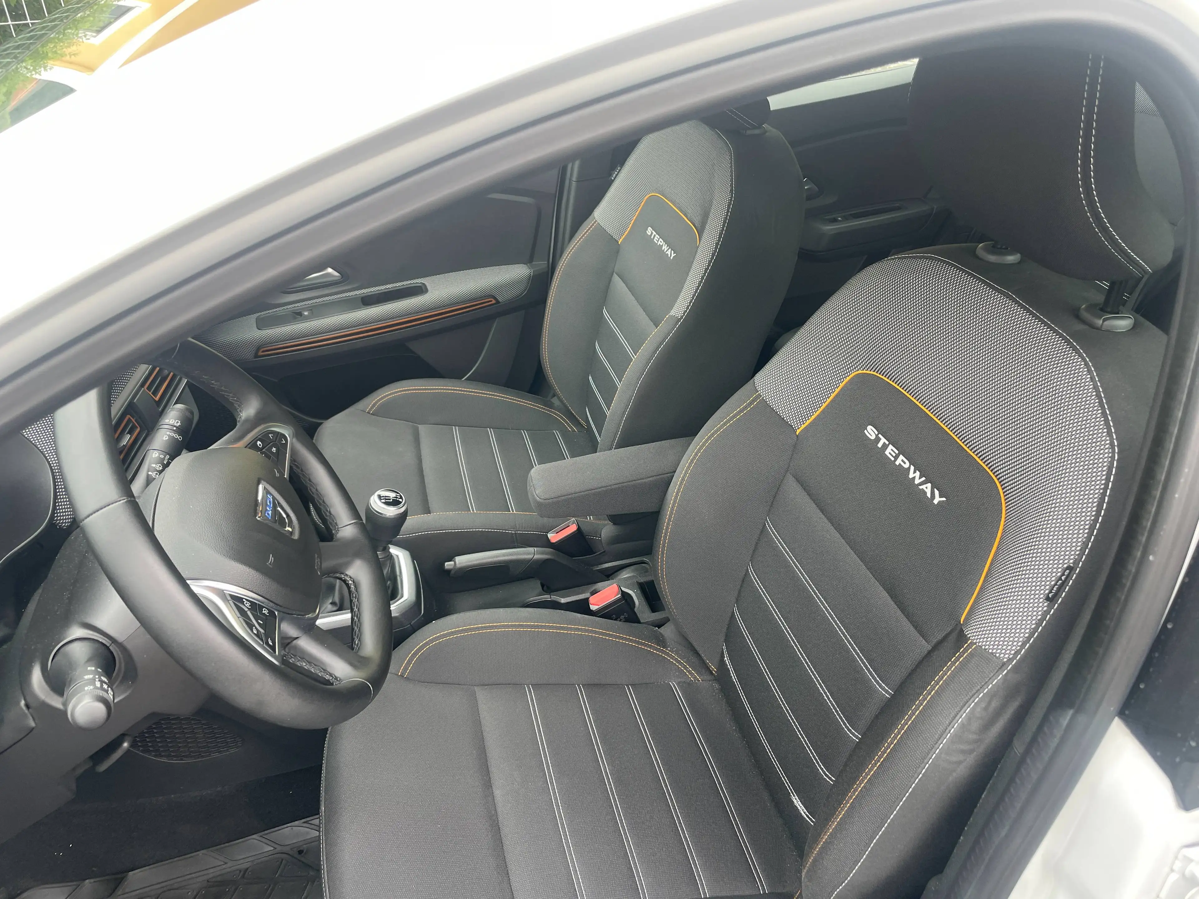 Dacia Sandero Sandero Stepway Comfort TCe 90 Stepway Comfort — photo 9