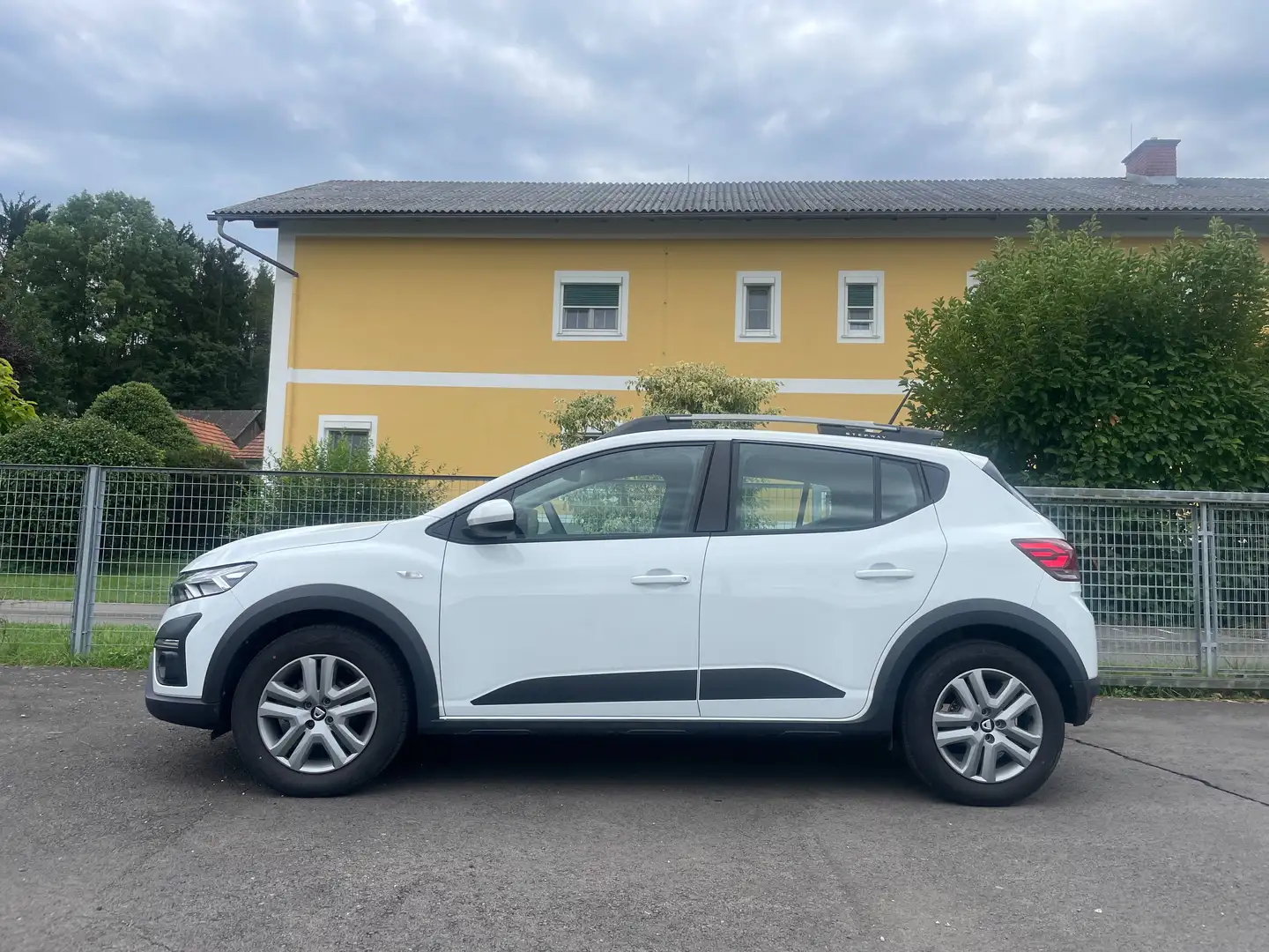 Dacia Sandero Sandero Stepway Comfort TCe 90 Stepway Comfort Weiß - 2