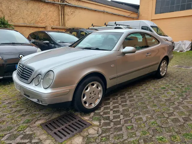 Mercedes-Benz CLK 230 Kompressor Automatica Elegance