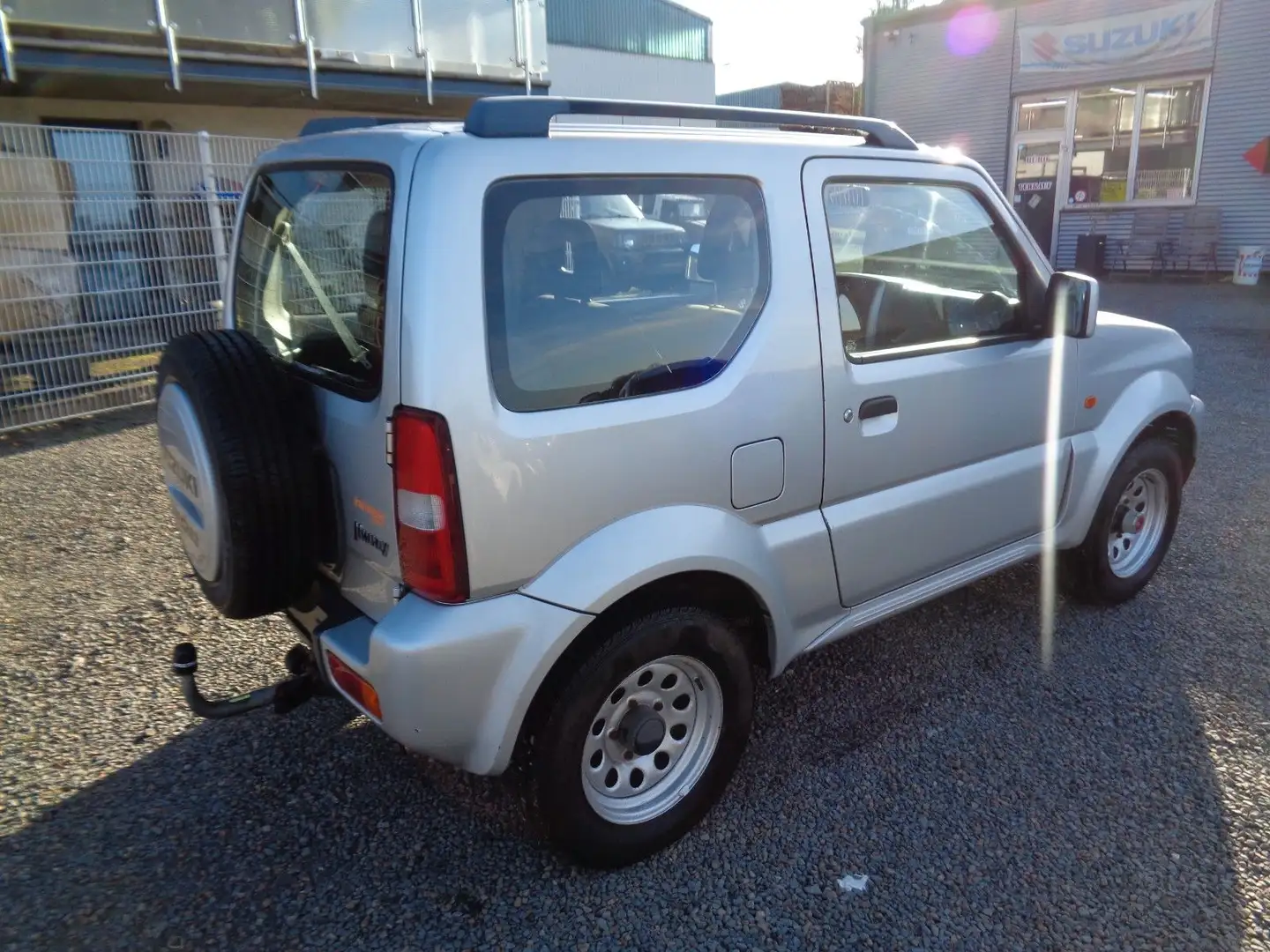 Suzuki Jimny 1.3 4x4 Van Silber - 2