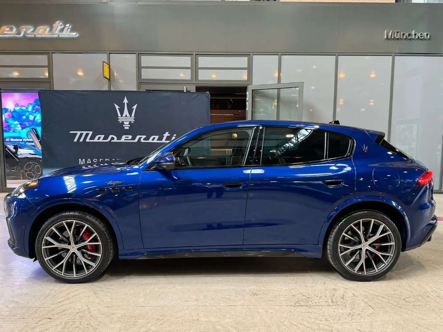 Maserati Grecale TROFEO *Maserati München* MY2024 Blu/Azzurro - 2