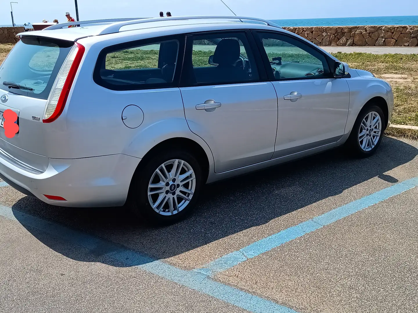 Ford Focus Focus Style Wagon 1.6 tdci Ikon (+) dpf Argento - 1