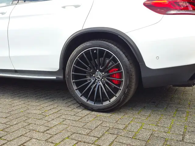 Mercedes-Benz GLC Class view 12