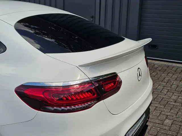 Mercedes-Benz GLC Class view 13