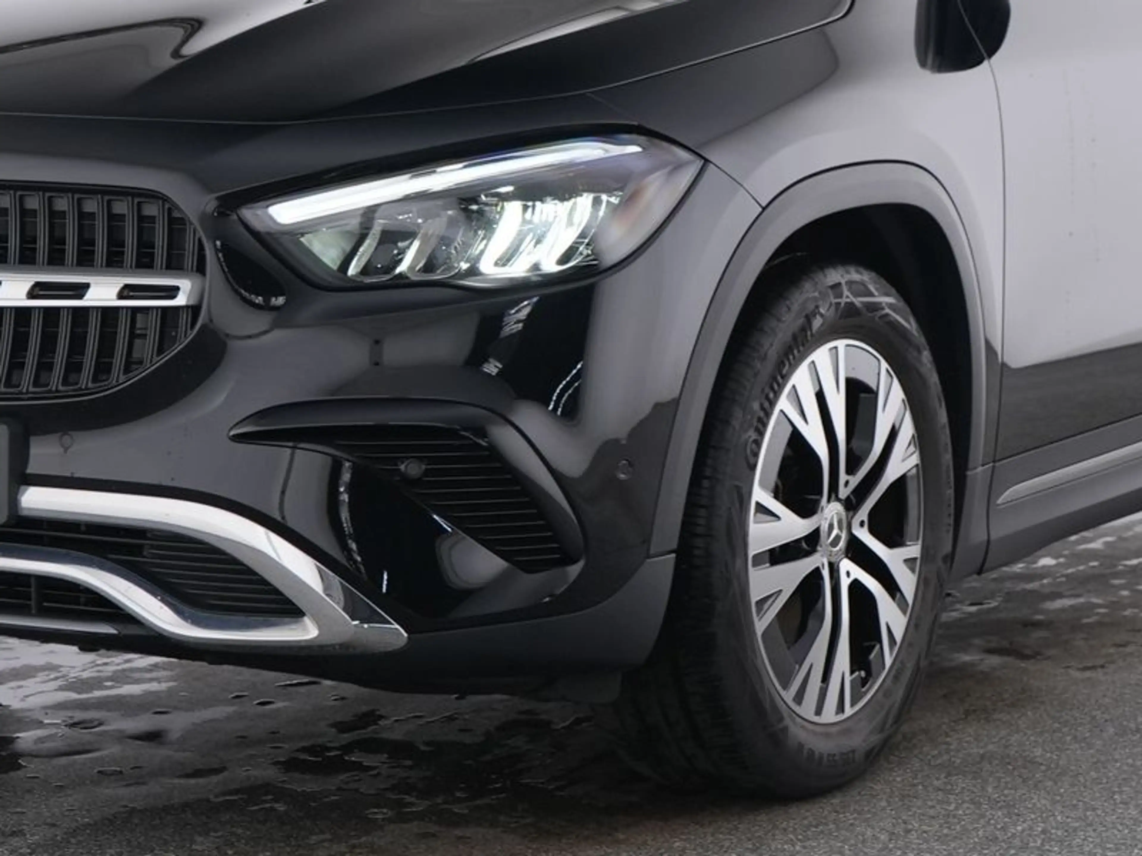 Mercedes-Benz GLA 180 Progressive Advanced*LED Scheinwerfer — photo 2
