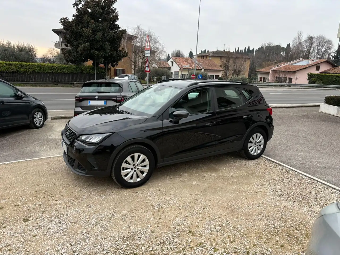 SEAT Arona 1.0 EcoTSI Style NEOPATENTATI Nero - 1