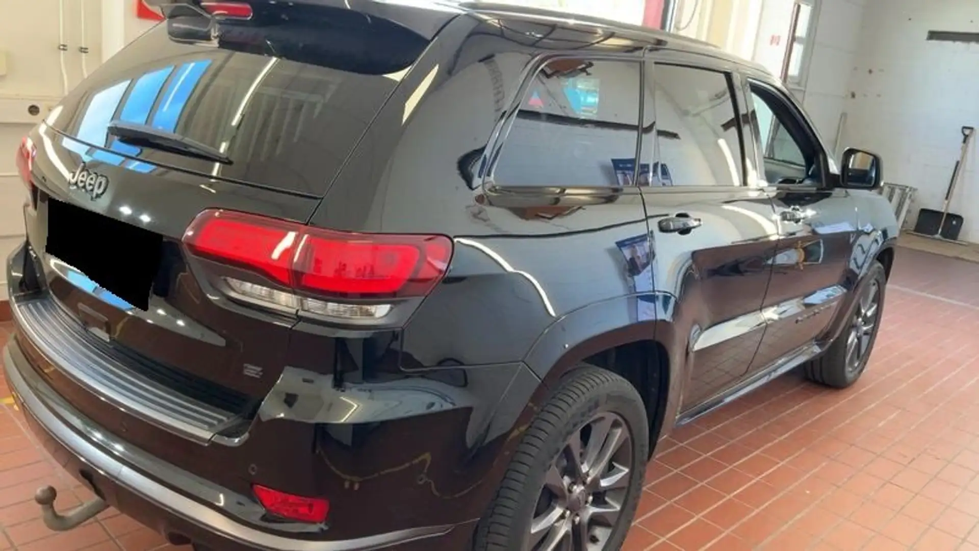 Jeep Grand Cherokee 3.0 CRD S-Limited *TOP Ausstattung| 1.Hand* Czarny - 2