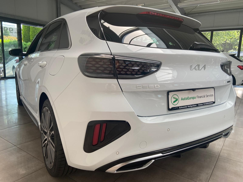 Kia Ceed / cee'd Ceed GT Line DCT JBL LederPaket Kamera 18"Alu — photo 7